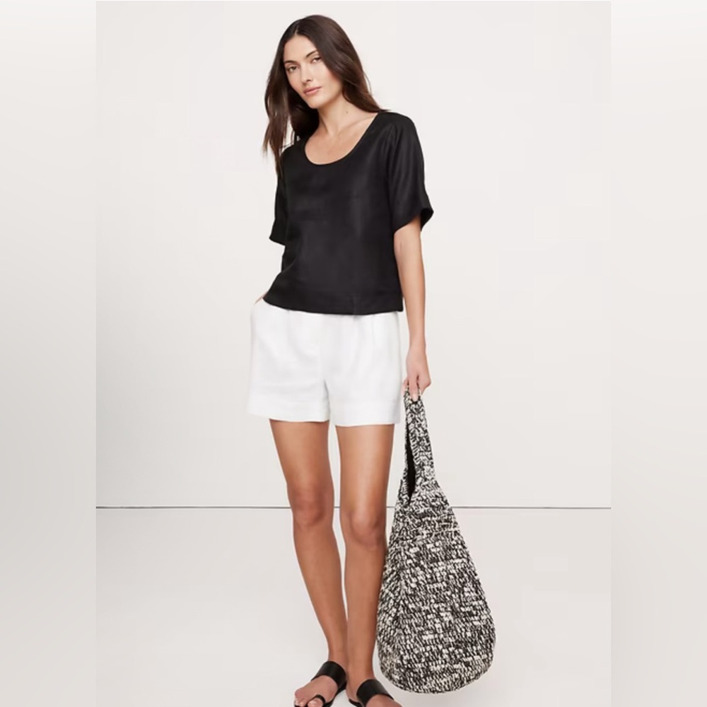 Banana Republic Black Scoopneck Linen Top